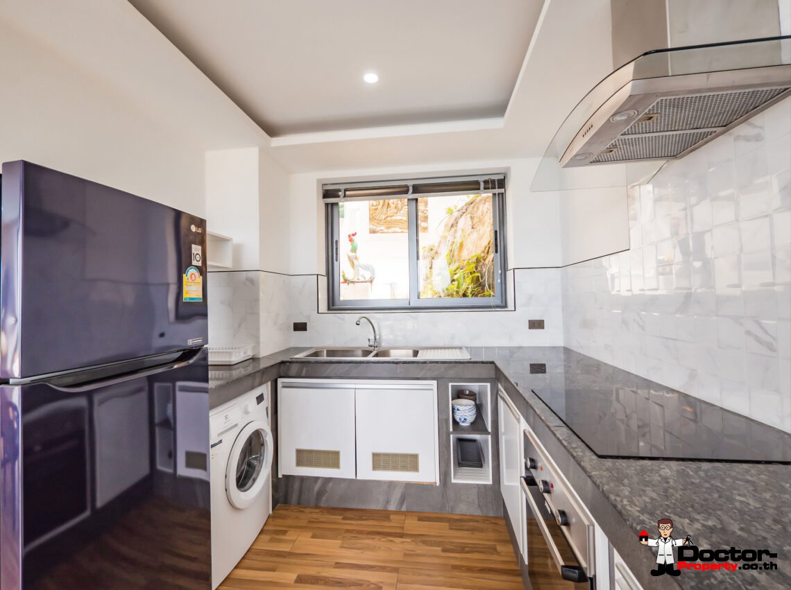 Two Pool Villa 5 Bedroom with Sea View in Hua Thanon, Koh Samui – For Sale